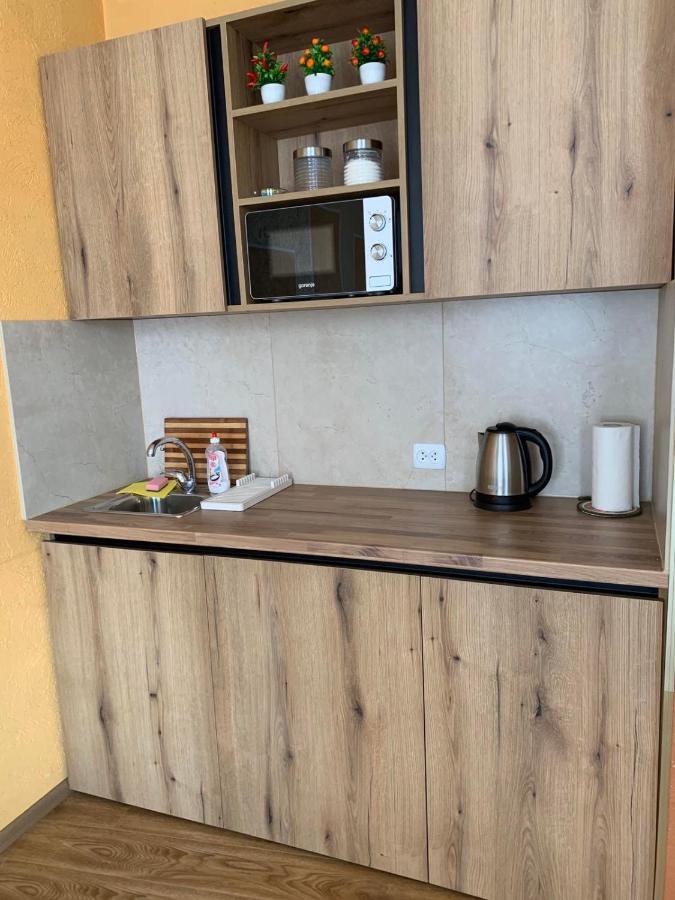 Apartment Studio Near Forum Львов Экстерьер фото